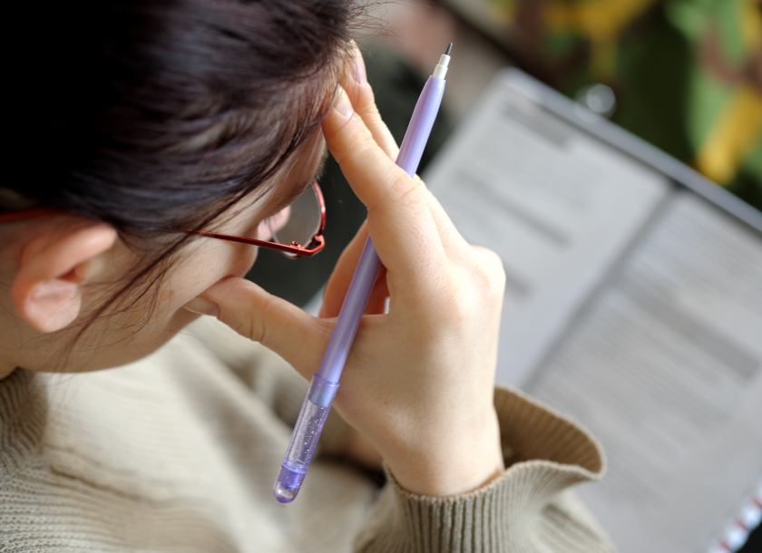 2026年度の共通テストは難化する?科目別の難易度予想と対策ポイントを解説